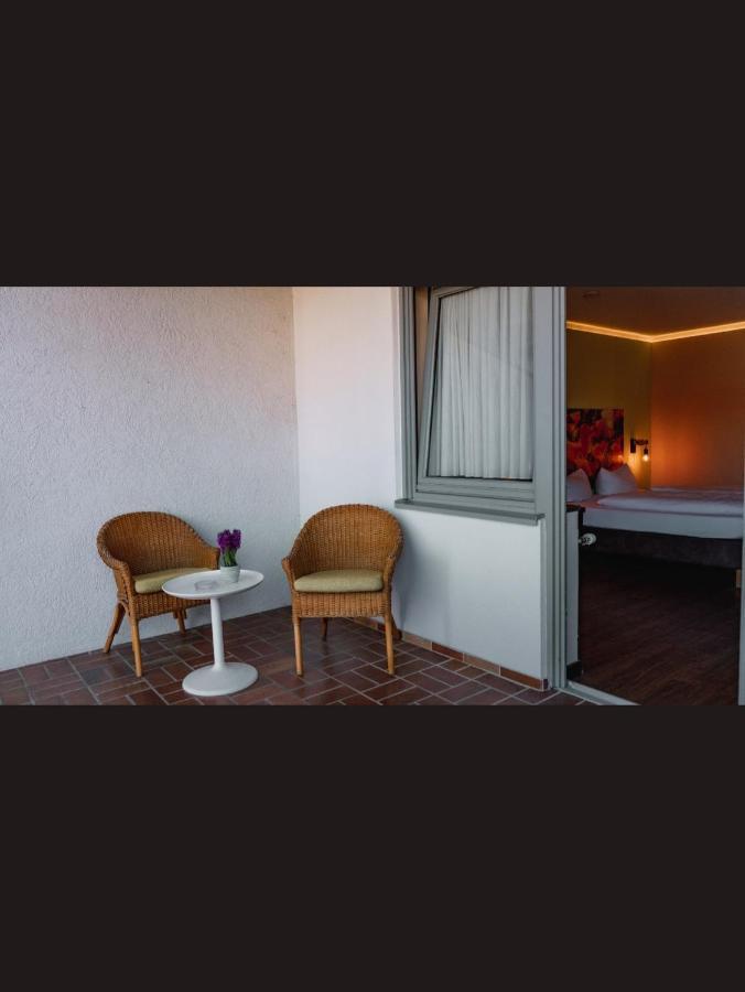 Self Checkin Hotel Heckenrose Lorin Ringsheim Exteriör bild